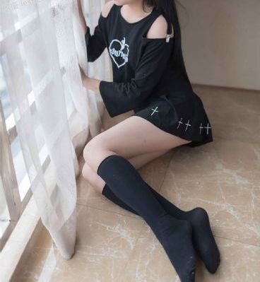 秋霞理论_1080超清在线观看