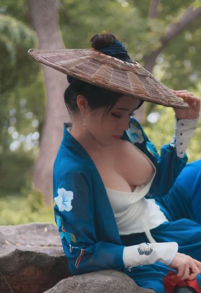 阿姨的秘密_720在线手机播放