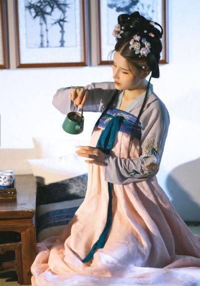在野外被强行糟蹋高h_超清在线视频播放