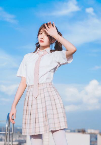 安娜妮可_国产剧手机在线看