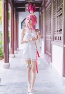 疯狂的姨母_高清免费观看超清